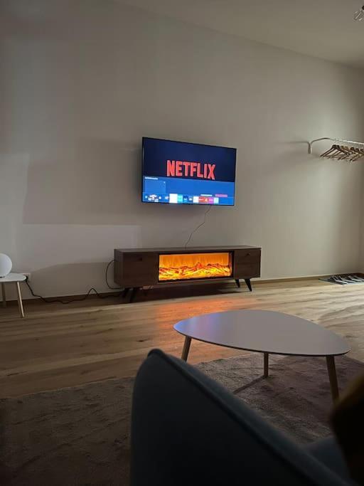 Apartment Near Hauptbahnhof - Kingsize Bed Βιέννη Εξωτερικό φωτογραφία